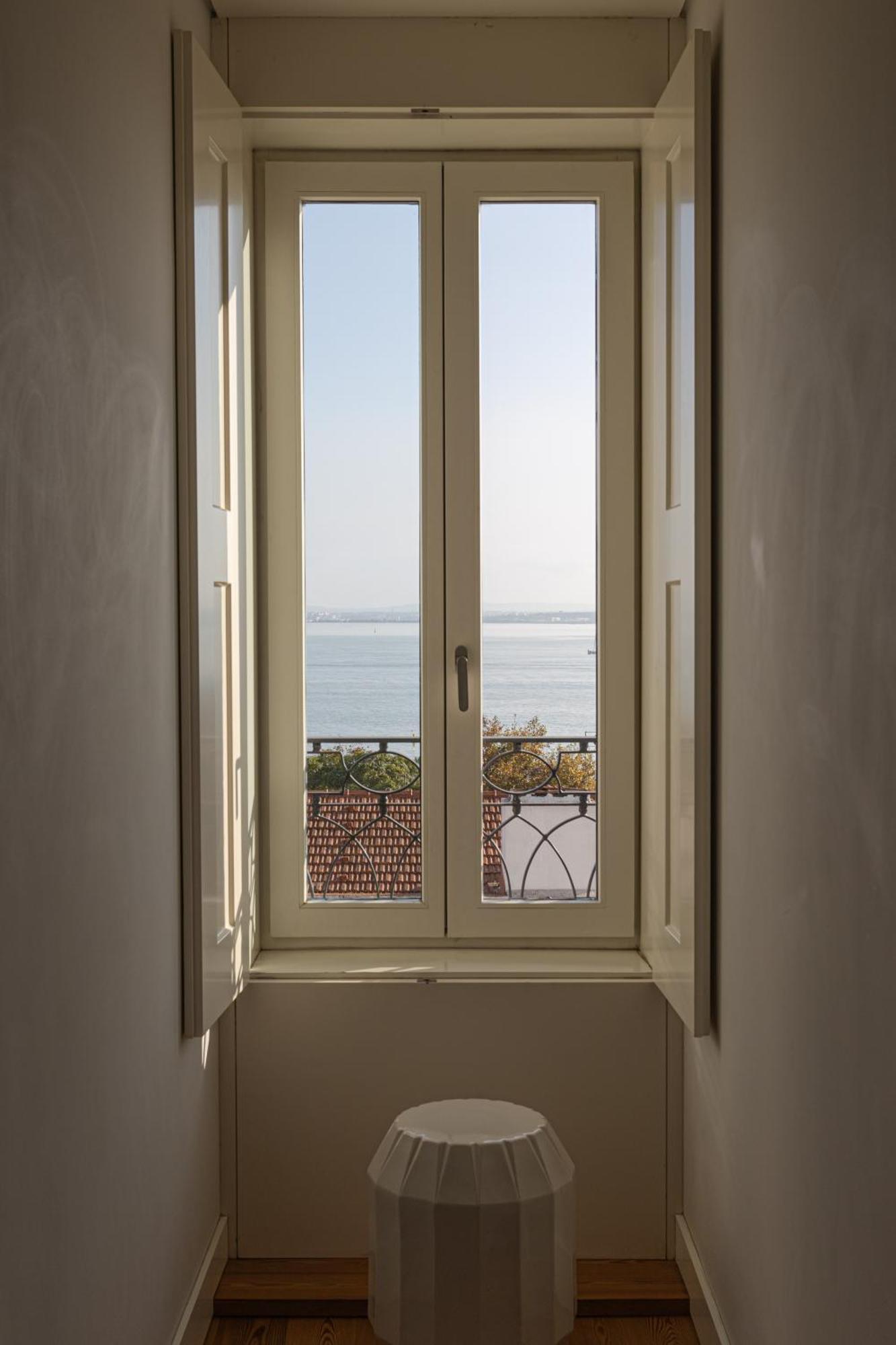 Almaria - Da Corte Apartments | Chiado Lisbona Esterno foto
