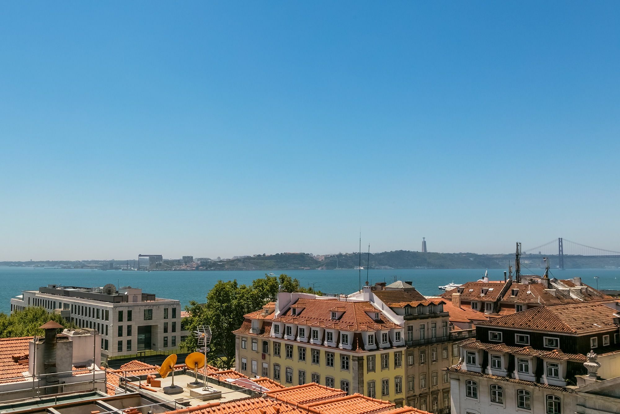 Almaria - Da Corte Apartments | Chiado Lisbona Esterno foto